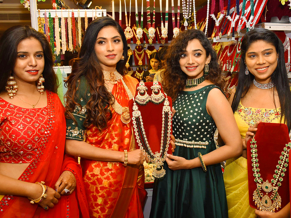 Sutraa Exhibition at Hyderabad Photo Gallery - Sakshi3