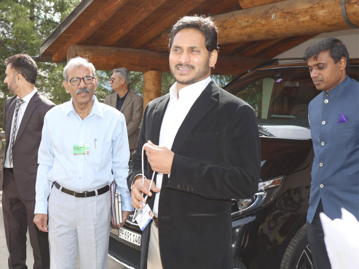 CM YS Jagan Davos Tour Photo Gallery - Sakshi2