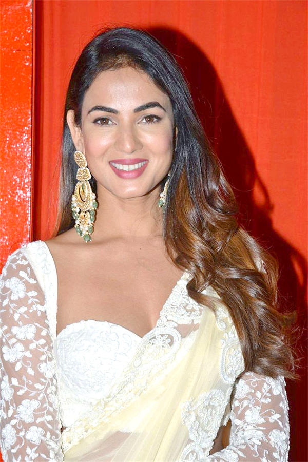 Sonal Chauhan New Pictures  - Sakshi10