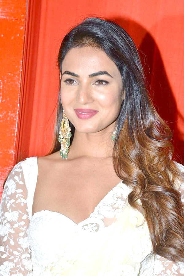 Sonal Chauhan New Pictures  - Sakshi4