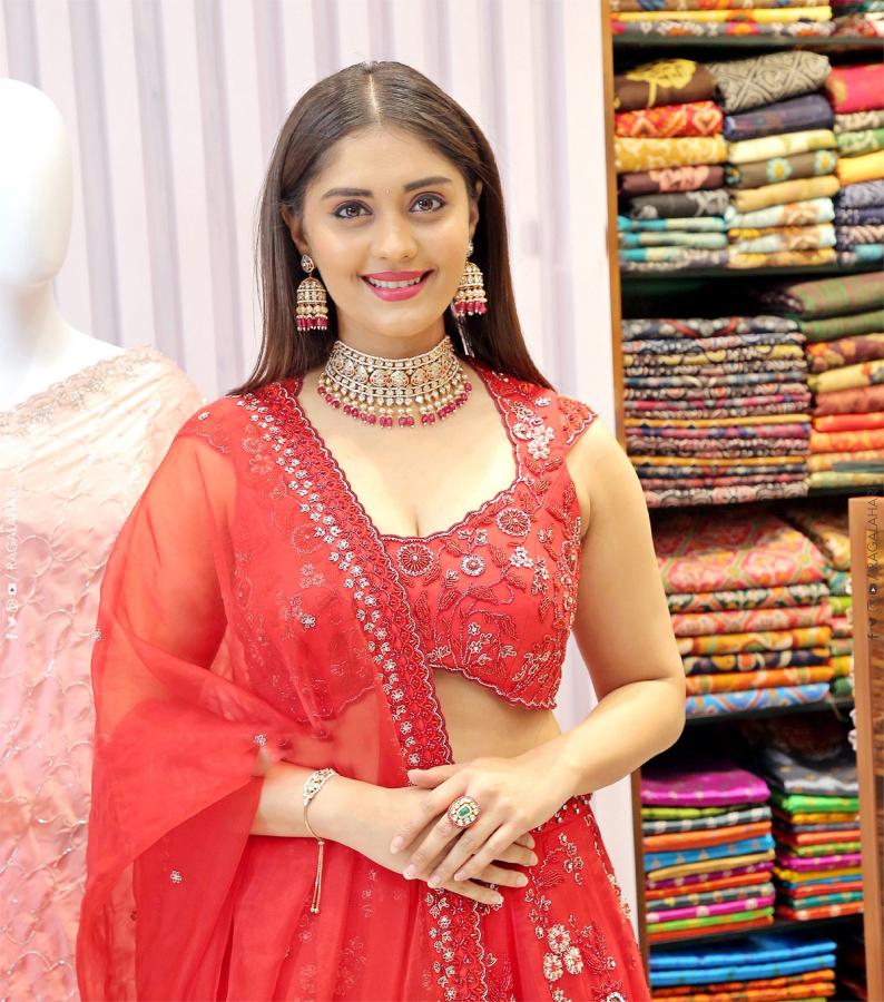 Narsingh Cloth Emporium Launch at Chandanagar - Sakshi2