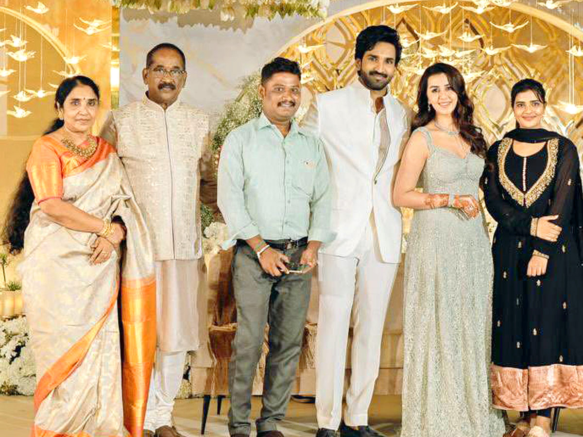 Aadhi Pinisetty And Nikki Galrani Wedding Reception photos - Sakshi17