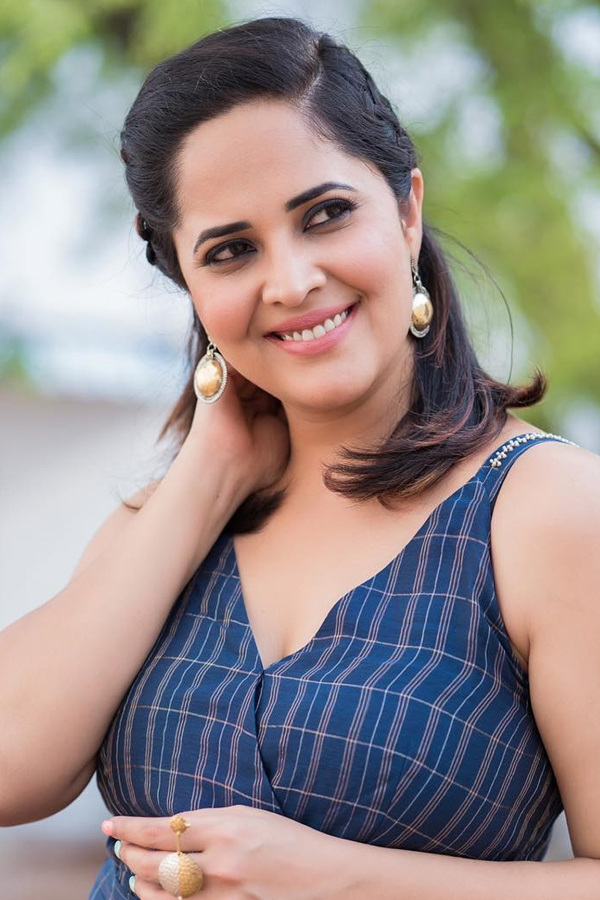 Anasuya Bharadwaj Latest Pictures Photo Gallery - Sakshi2