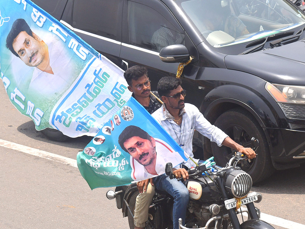 Samajika Nyaya Bheri Bus Yatra First Day Photo Highlights - Sakshi30