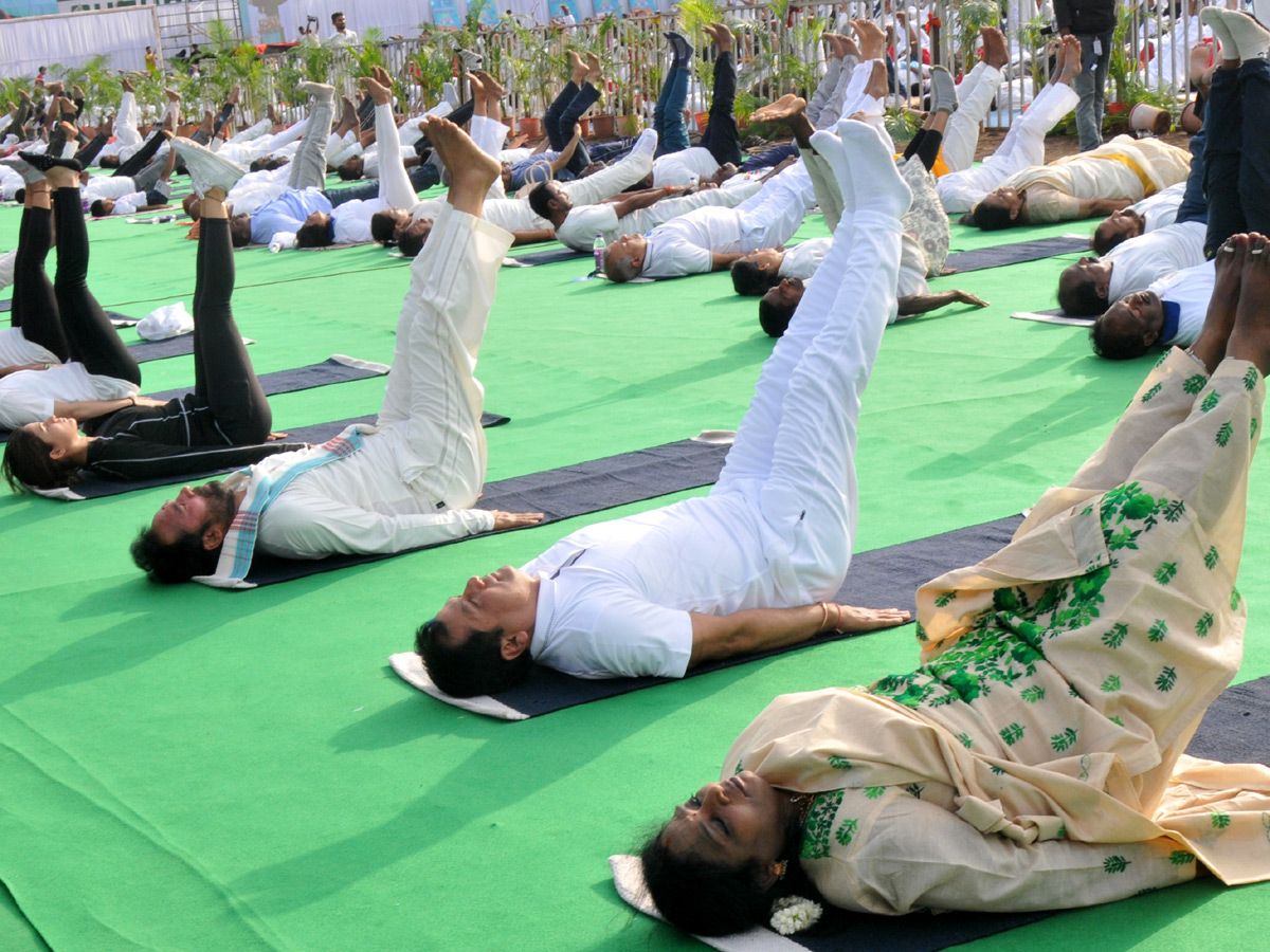 Thousands Participate In Yoga Utsav At Hyderabad LB Stadium Photo Gallery - Sakshi12