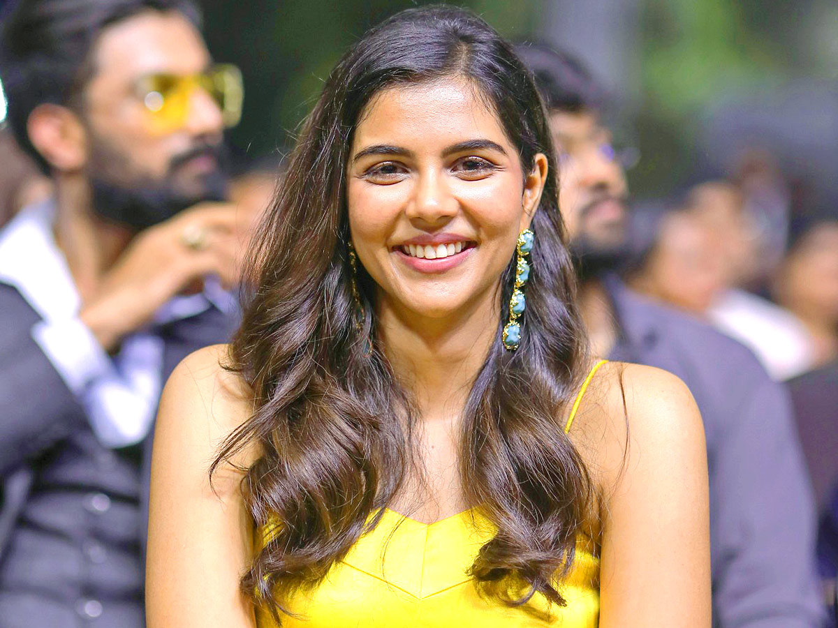 Behindwoods Gold Medal 2022 Event Photos - Sakshi17