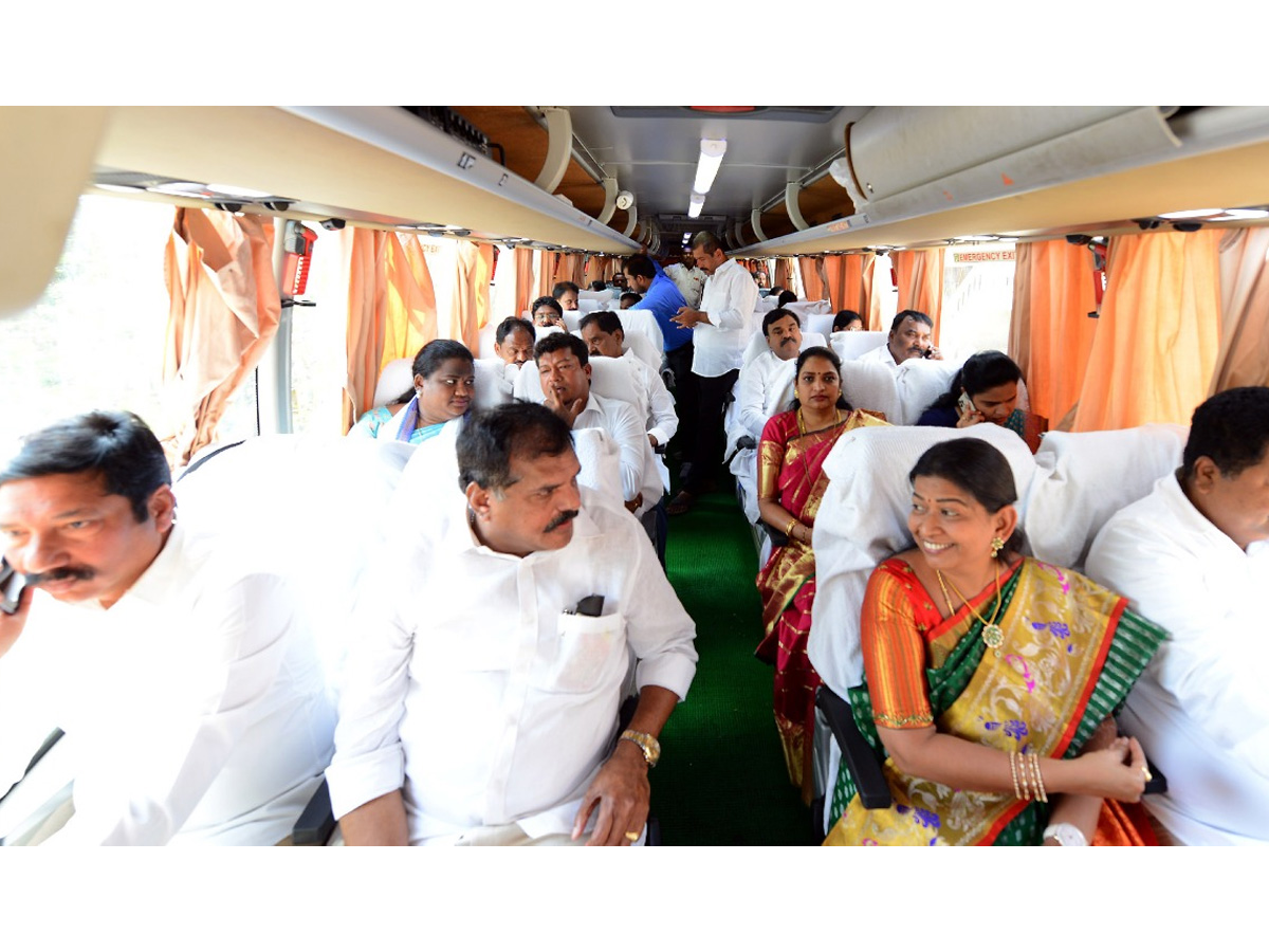 Samajika Nyaya Bheri Bus Yatra Third Day Photo Highlights - Sakshi43