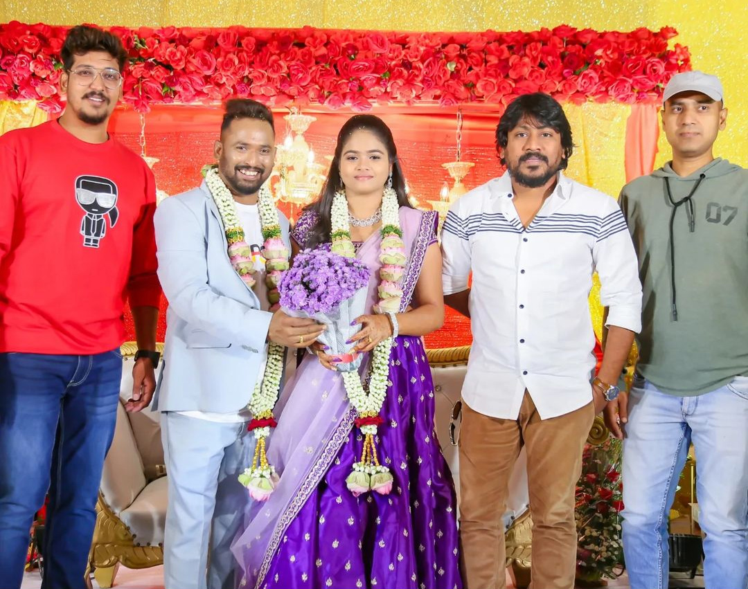 Jabardasth Kiraak Rp Engagement Photos   - Sakshi3