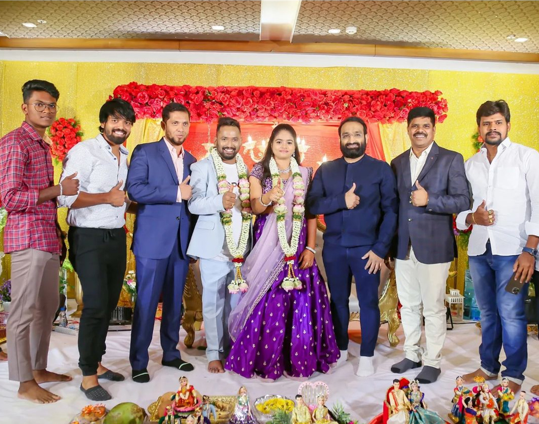 Jabardasth Kiraak Rp Engagement Photos   - Sakshi4