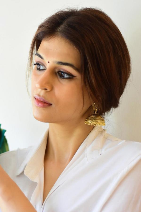 Actress Shraddha Das Latest Photos - Sakshi14