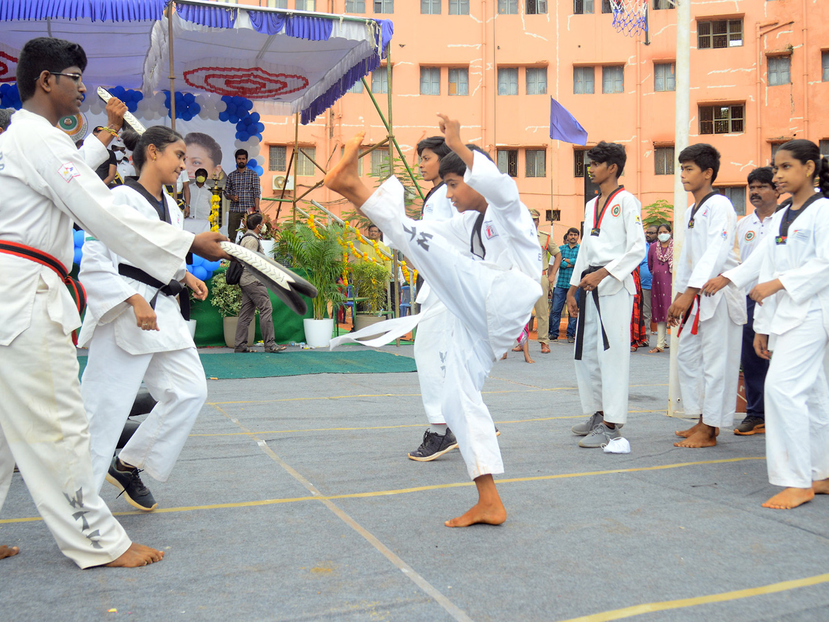 Minister Roja Playing Basket Ball Cricket and Archery game In Vijayawada Corporate Ground photo Gallery - Sakshi12