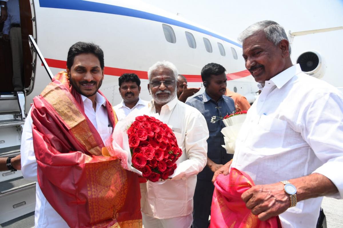 AP CM YS Jagan Tirupati Tour Photos - Sakshi5