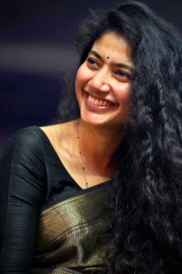 Happy Birthday Sai Pallavi HD Images - Sakshi19