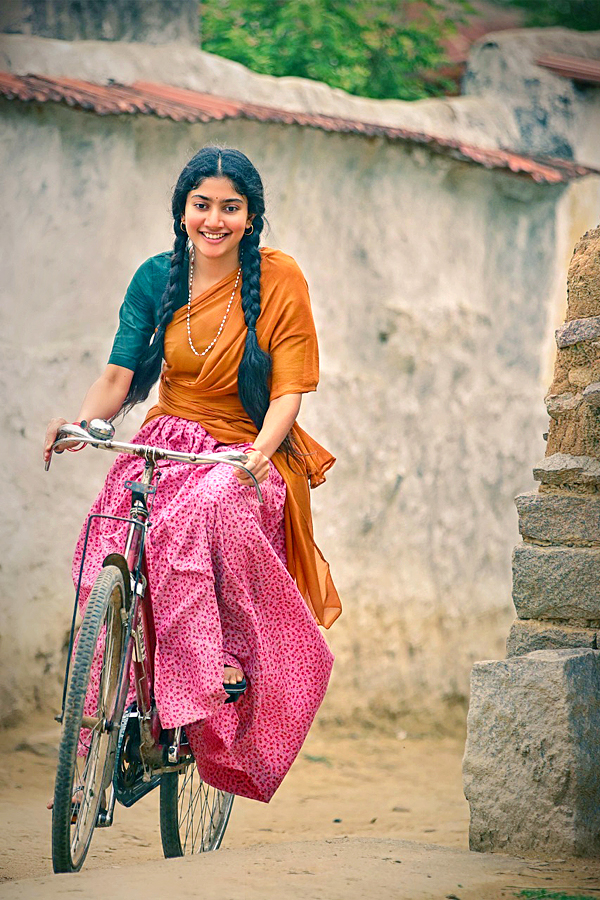 Happy Birthday Sai Pallavi HD Images - Sakshi21