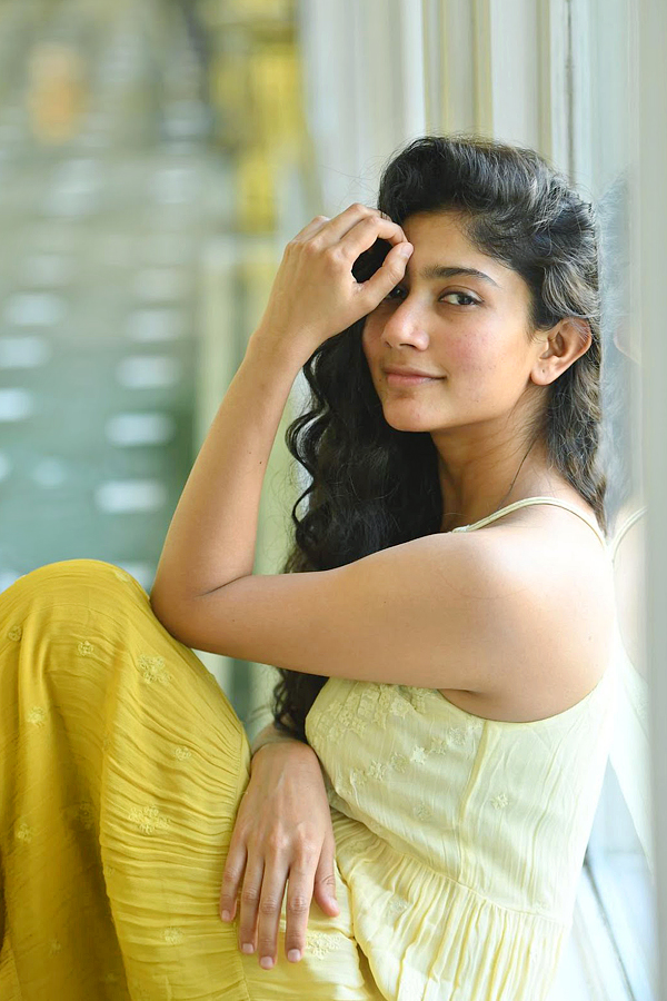 Happy Birthday Sai Pallavi HD Images - Sakshi6