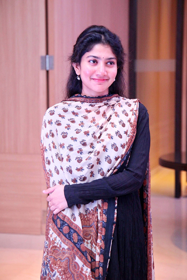 Happy Birthday Sai Pallavi HD Images - Sakshi8