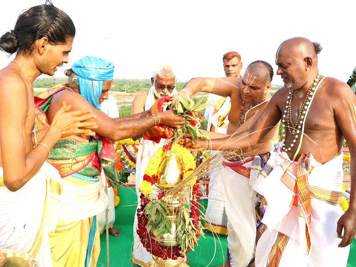 TTD temple inaugurated in Amaravati village Photos - Sakshi10