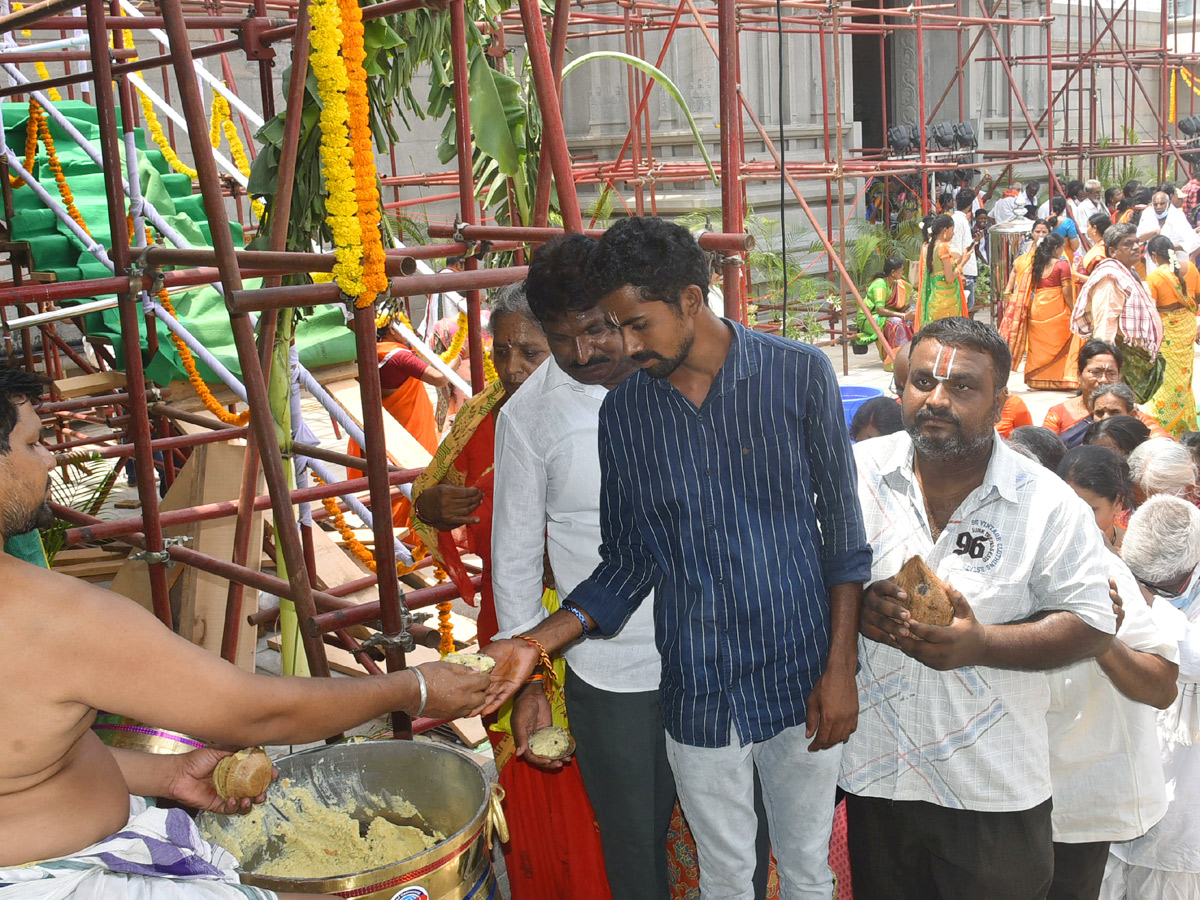 TTD temple inaugurated in Amaravati village Photos - Sakshi17