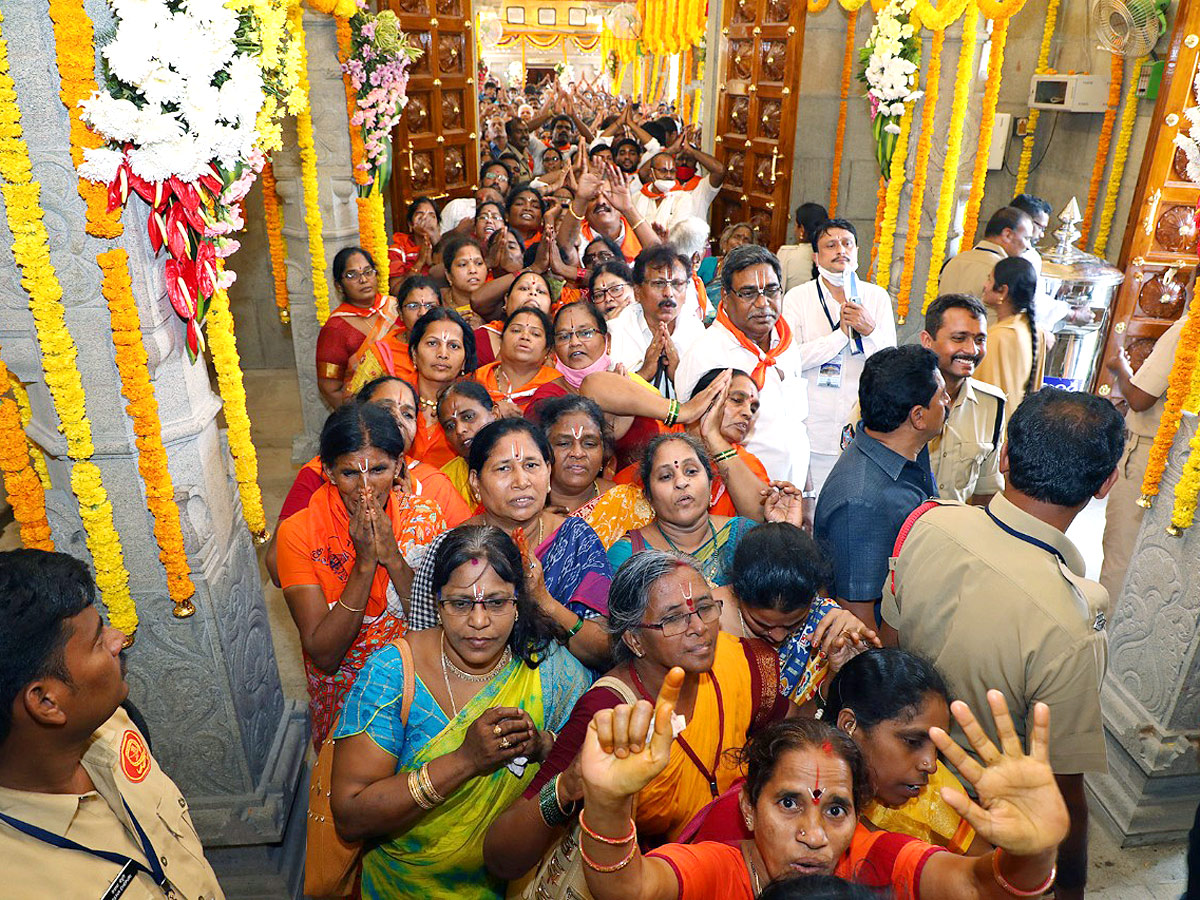 TTD temple inaugurated in Amaravati village Photos - Sakshi19