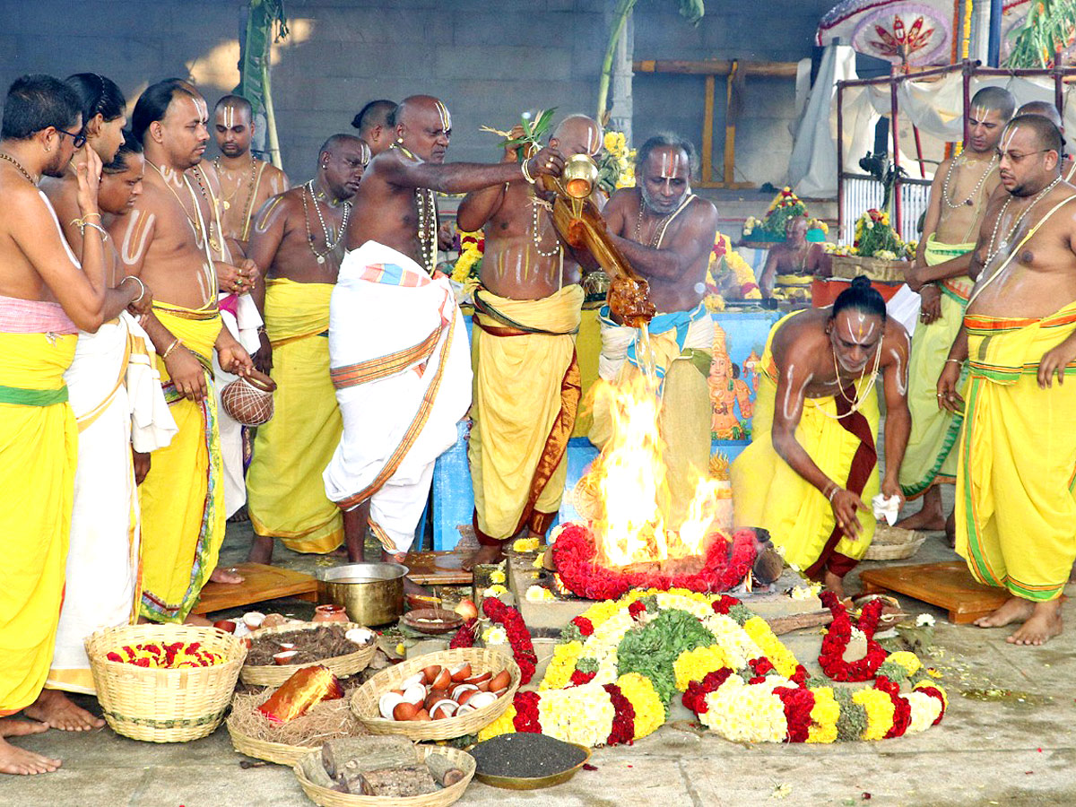 TTD temple inaugurated in Amaravati village Photos - Sakshi29