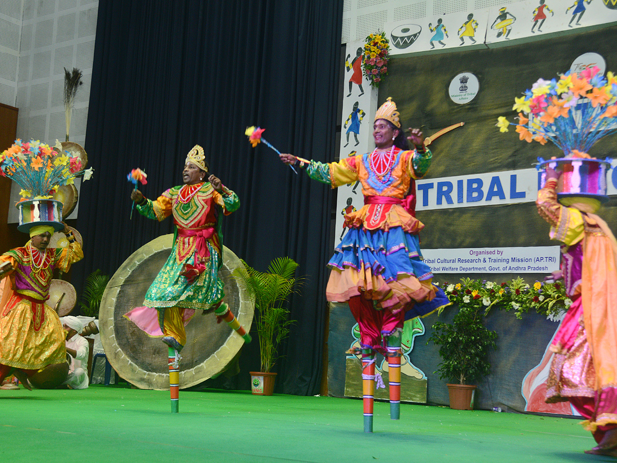 National Tribal Dance Festival in Visakhapatnam Photo Gallery - Sakshi2