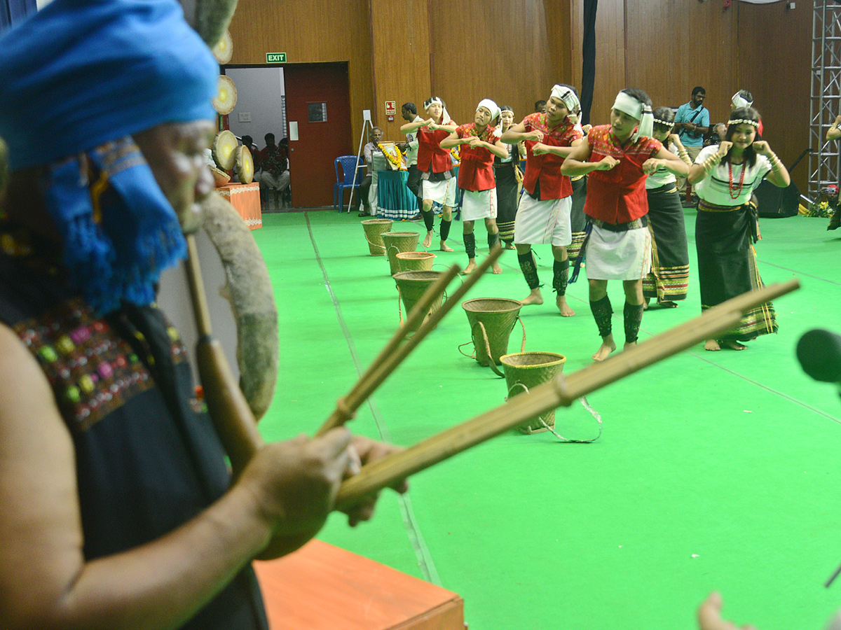 National Tribal Dance Festival in Visakhapatnam Photo Gallery - Sakshi10