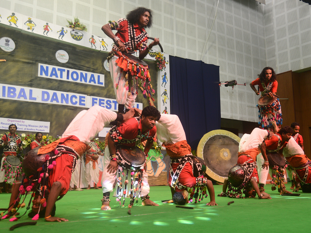 National Tribal Dance Festival in Visakhapatnam Photo Gallery - Sakshi7