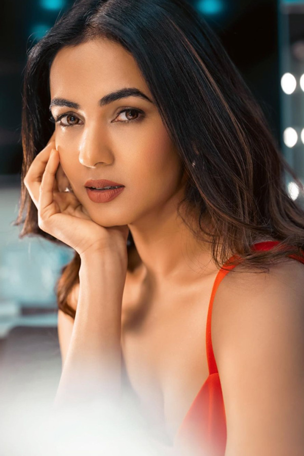 Sonal Chauhan Latest Photos - Sakshi11