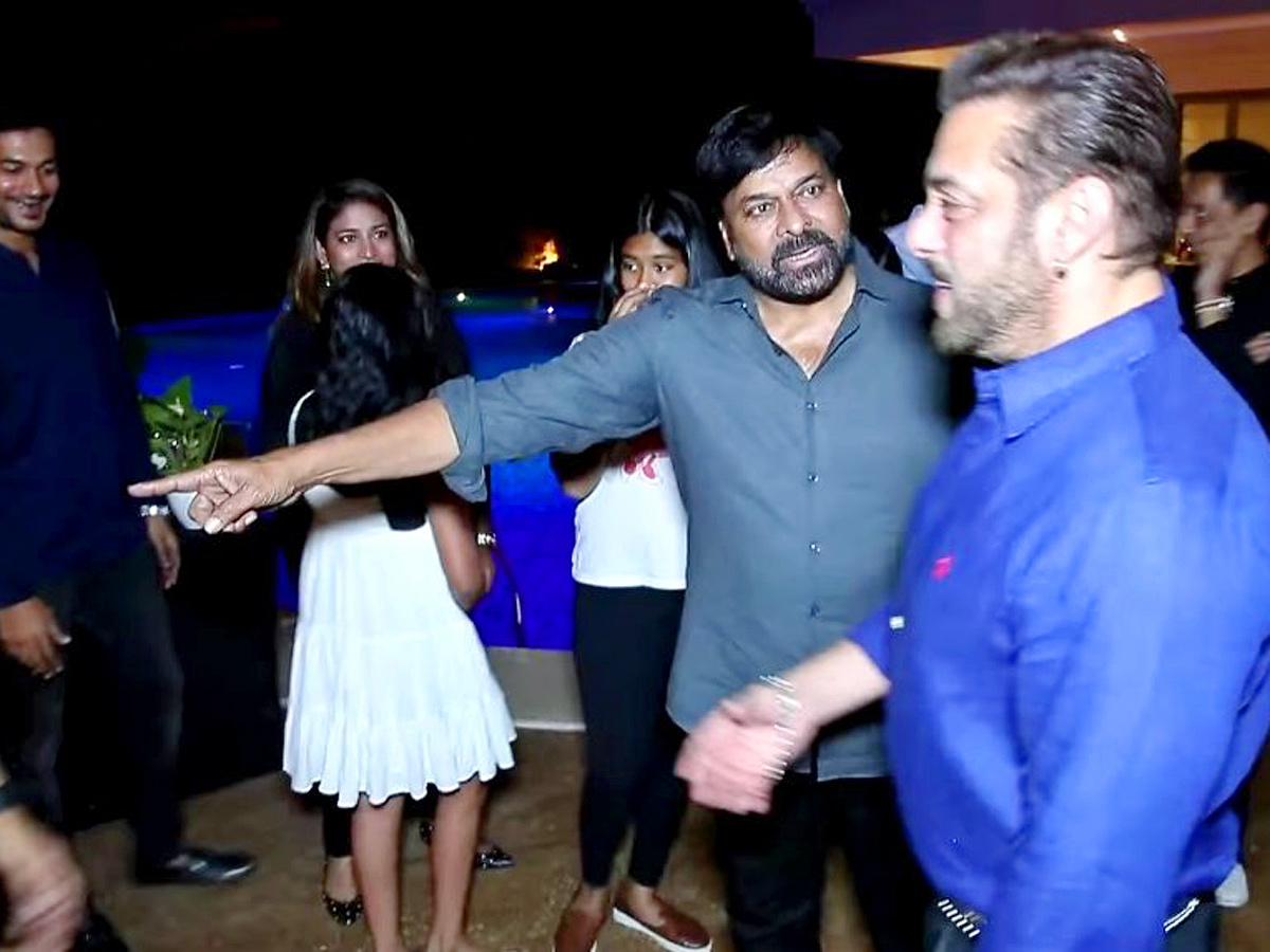 Mega Star threw a Grand Party to Celebrate Vikram Success Pics - Sakshi14