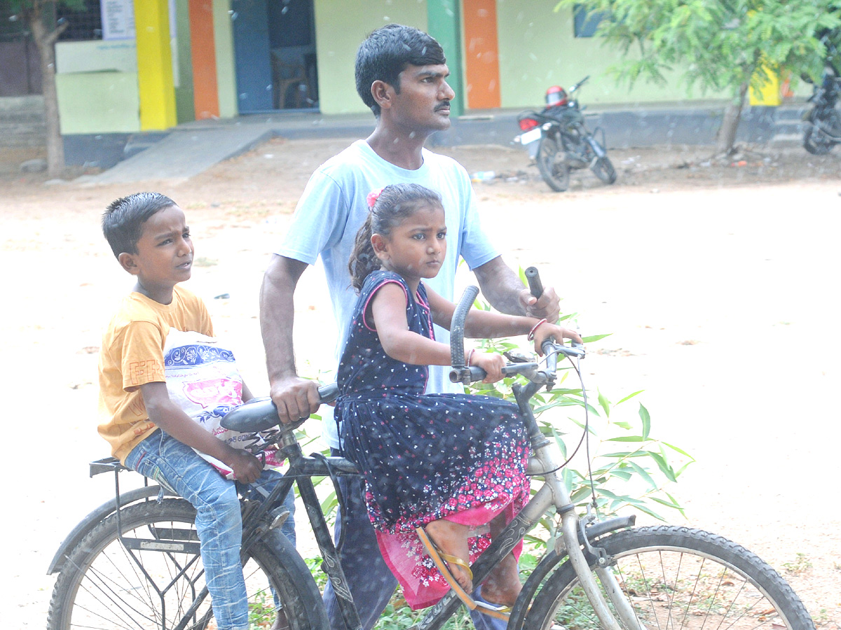 Schools Opening in Telangana Photos - Sakshi12