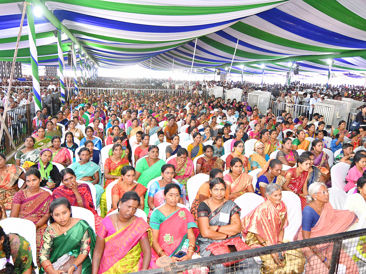 AP CM YS Jagan At Sri Sathya Sai District Tour Photo Gallery - Sakshi14