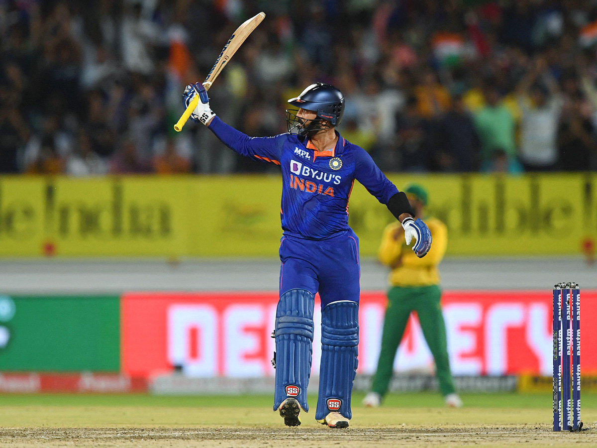 India beat South Africa by 82 runs Photo Gallery - Sakshi5