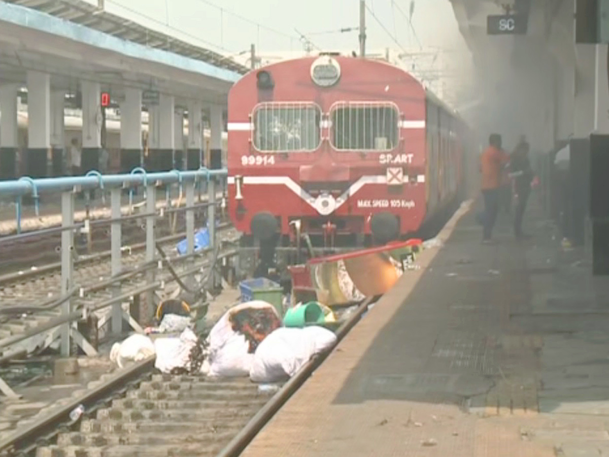 Students Protest At Secunderabad Station Photos - Sakshi37