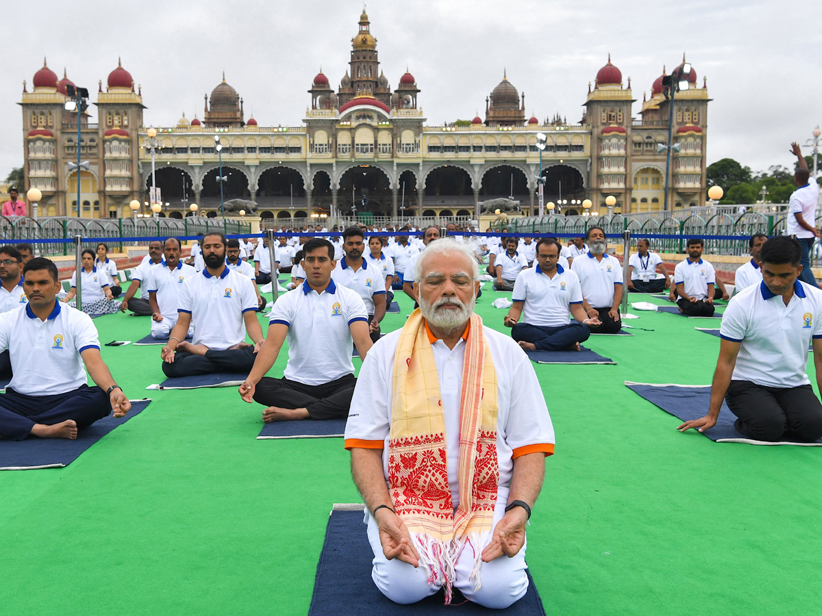 International Yoga Day 2022 Photo Gallery - Sakshi5