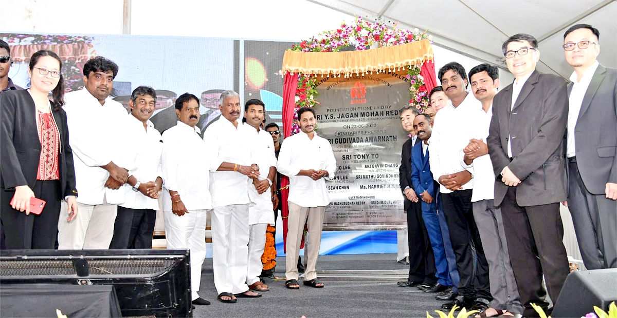 CM YS Jagan Tirupati Tour Photos - Sakshi2