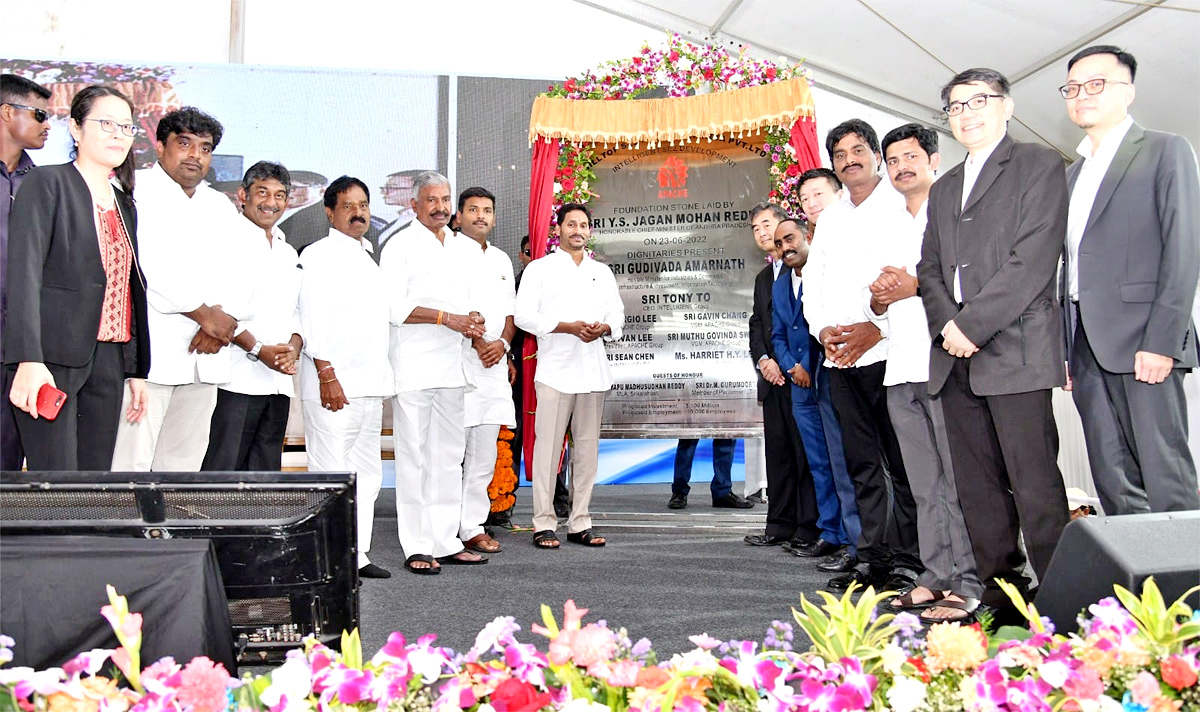 CM YS Jagan Tirupati Tour Photos - Sakshi7