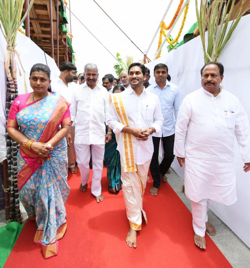 CM YS Jagan Tirupati Tour Photos - Sakshi13