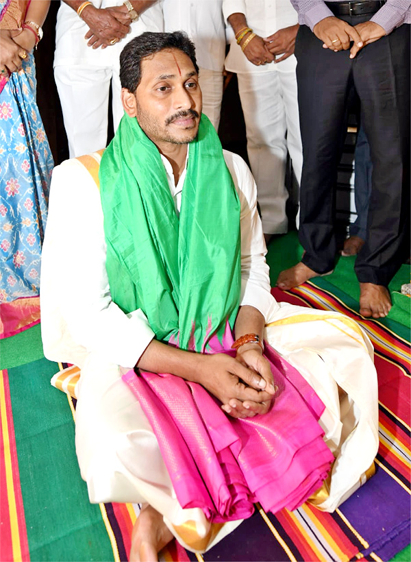 CM YS Jagan Tirupati Tour Photos - Sakshi17