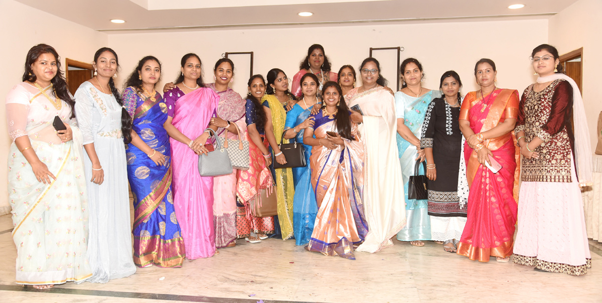 International Beautician Day celebrated at  Visakhapatnam - Sakshi11