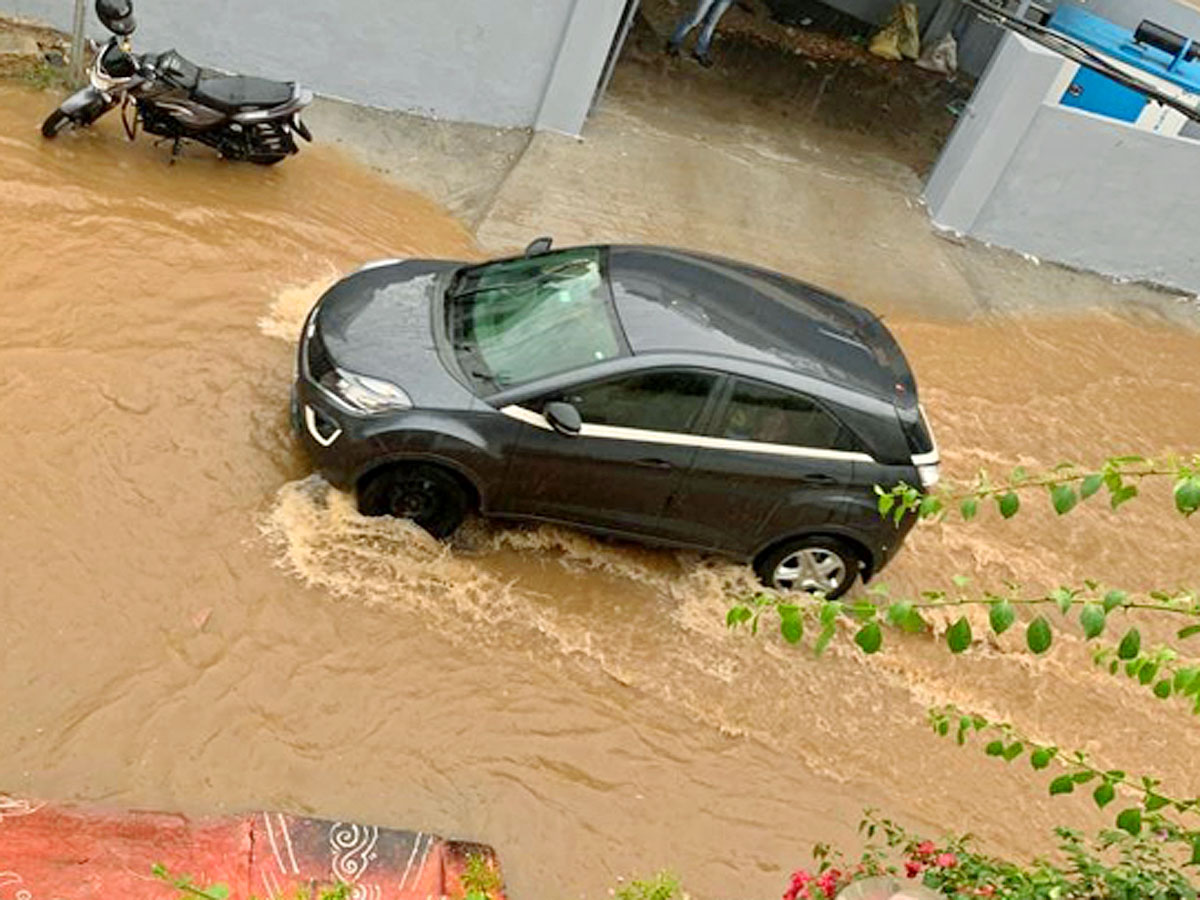 Heavy Rain in Hyderabad - Sakshi10