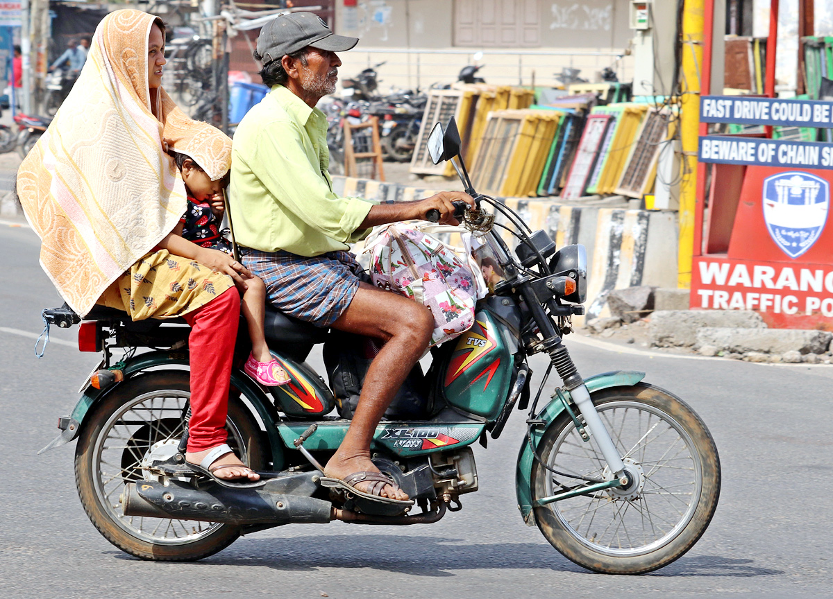 Heavy Summer Temperatures In Telangana And Andhra Pradesh - Sakshi31