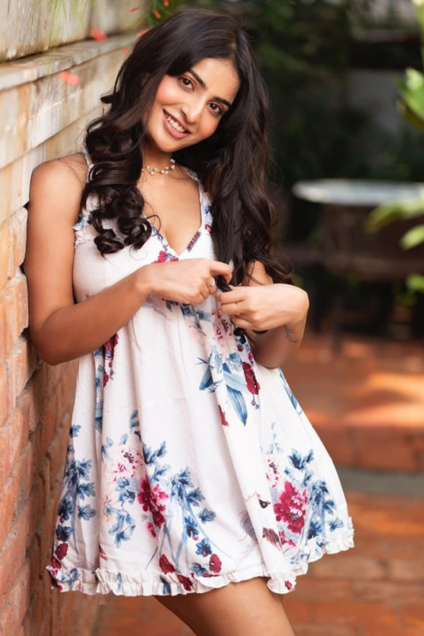 Ananya Nagalla Latest Mesmerizing Photoshoot - Sakshi4