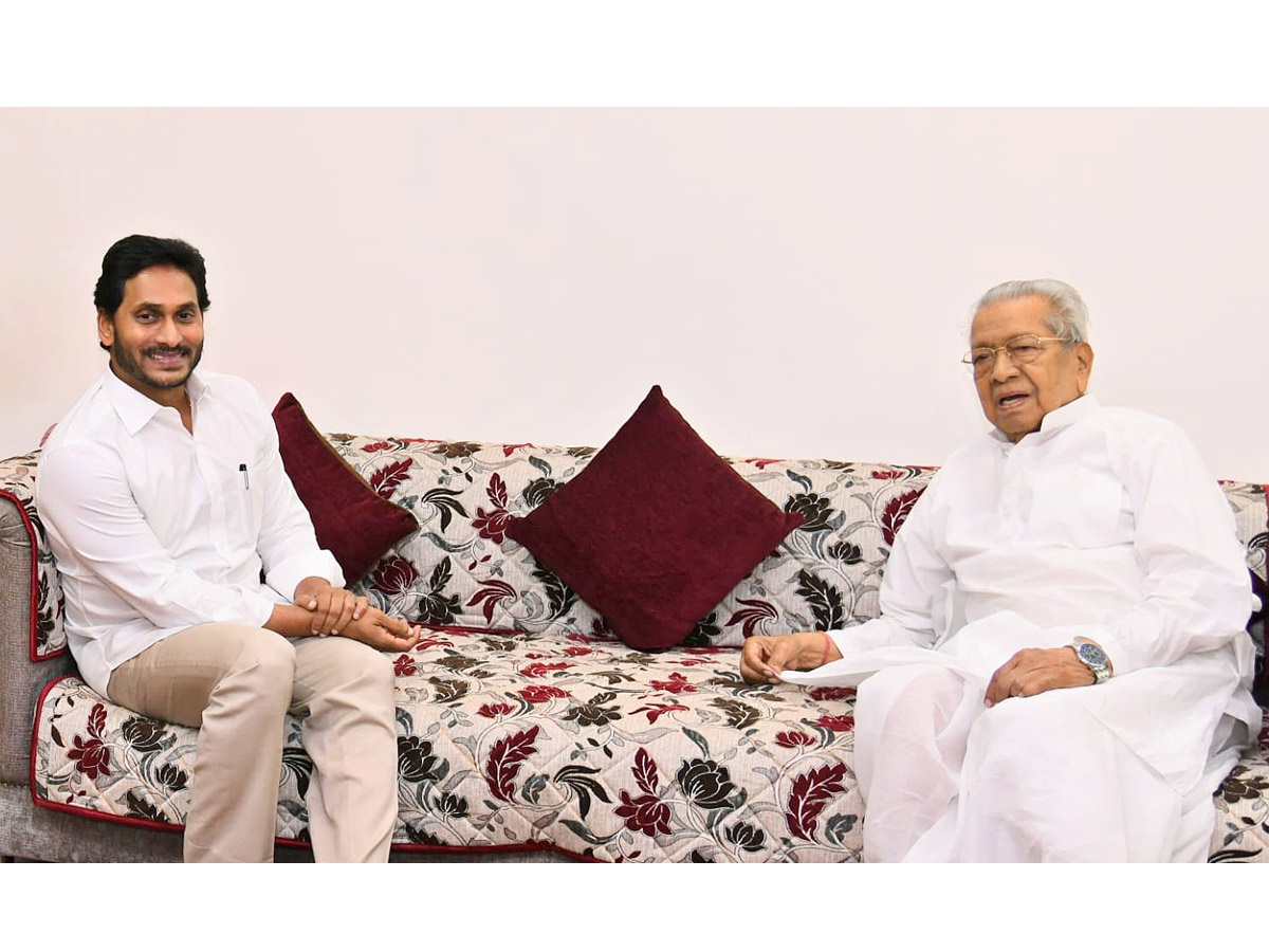 CM YS Jagan Meets AP Governor Biswabhusan Harichandan - Sakshi7