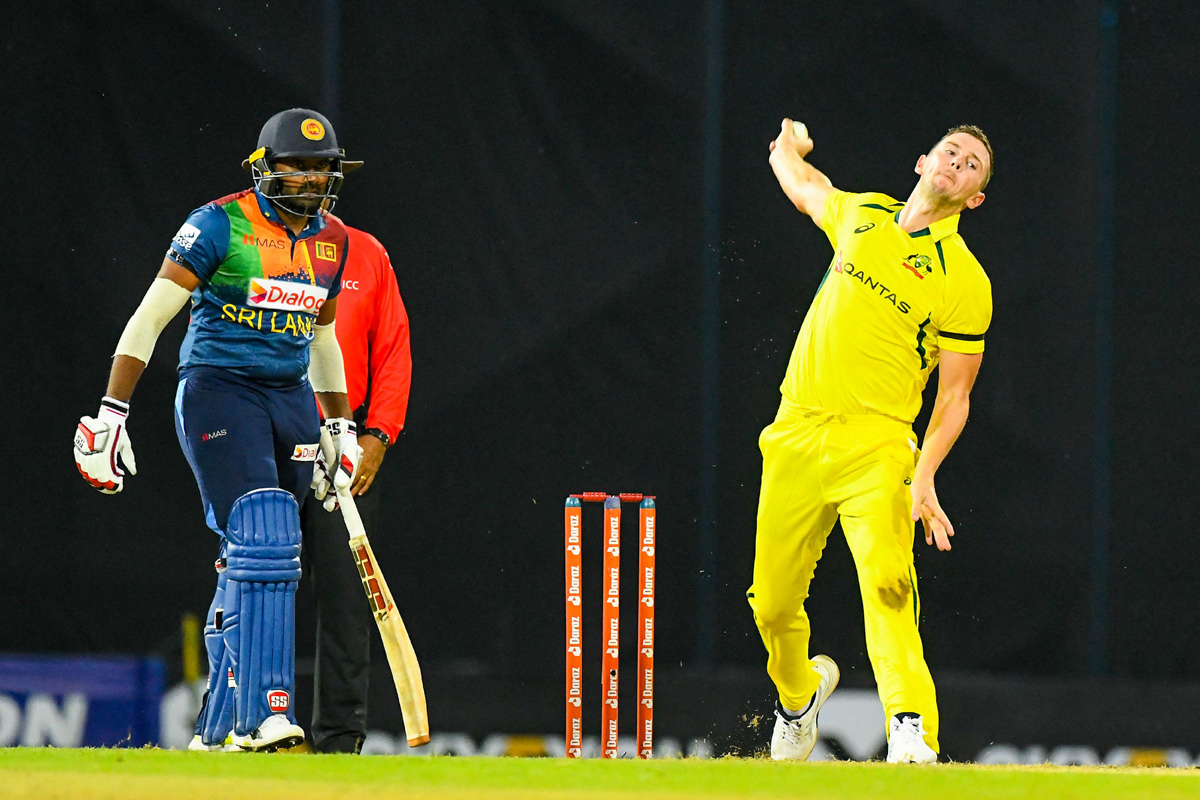 Australia beats Sri Lanka by 10 wickets in 1st T20 - Sakshi8