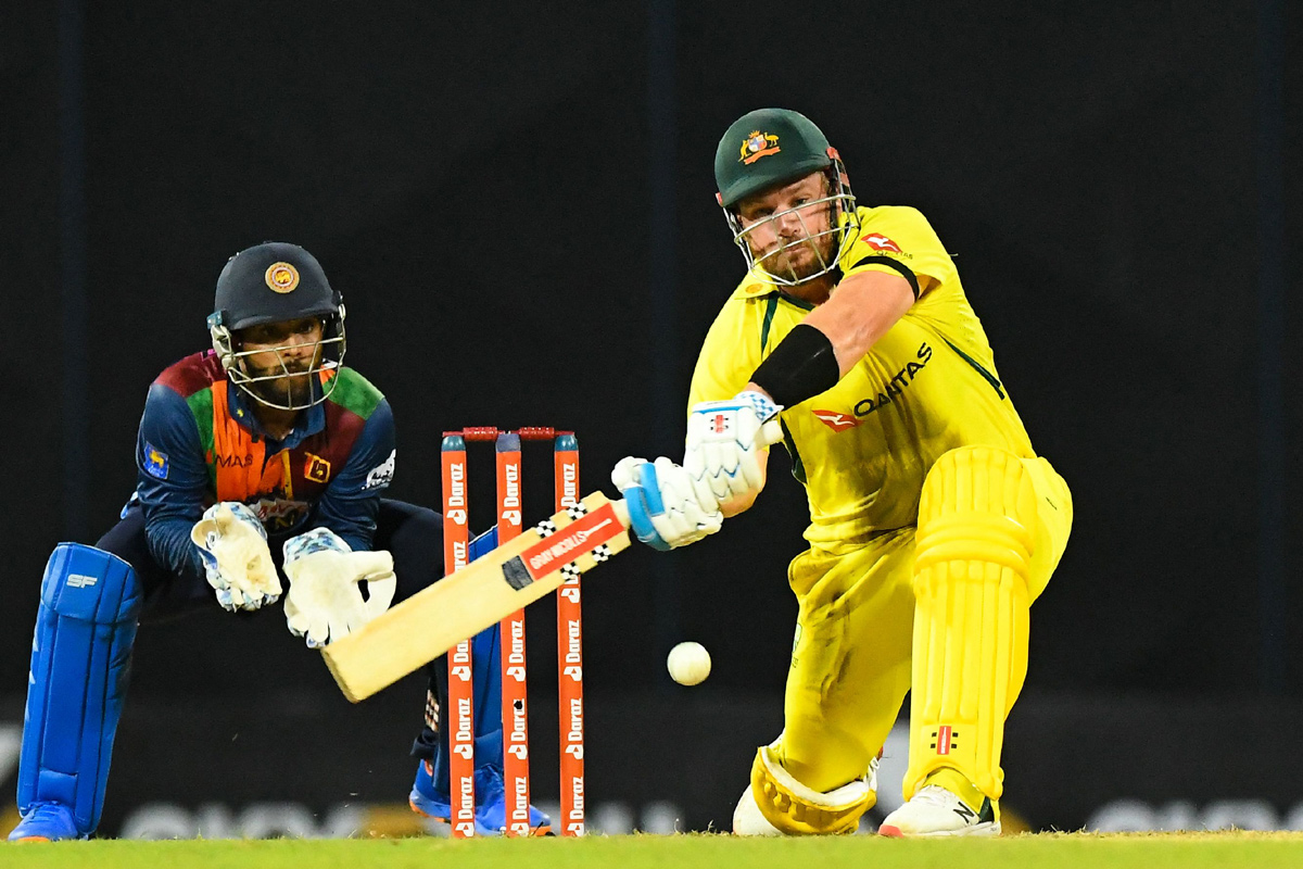 Australia beats Sri Lanka by 10 wickets in 1st T20 - Sakshi14