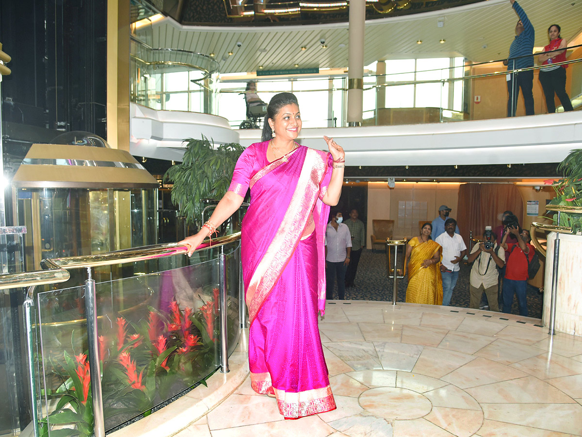 Luxury Ship Cordelia Cruise Arrived In Vizag Photos - Sakshi16