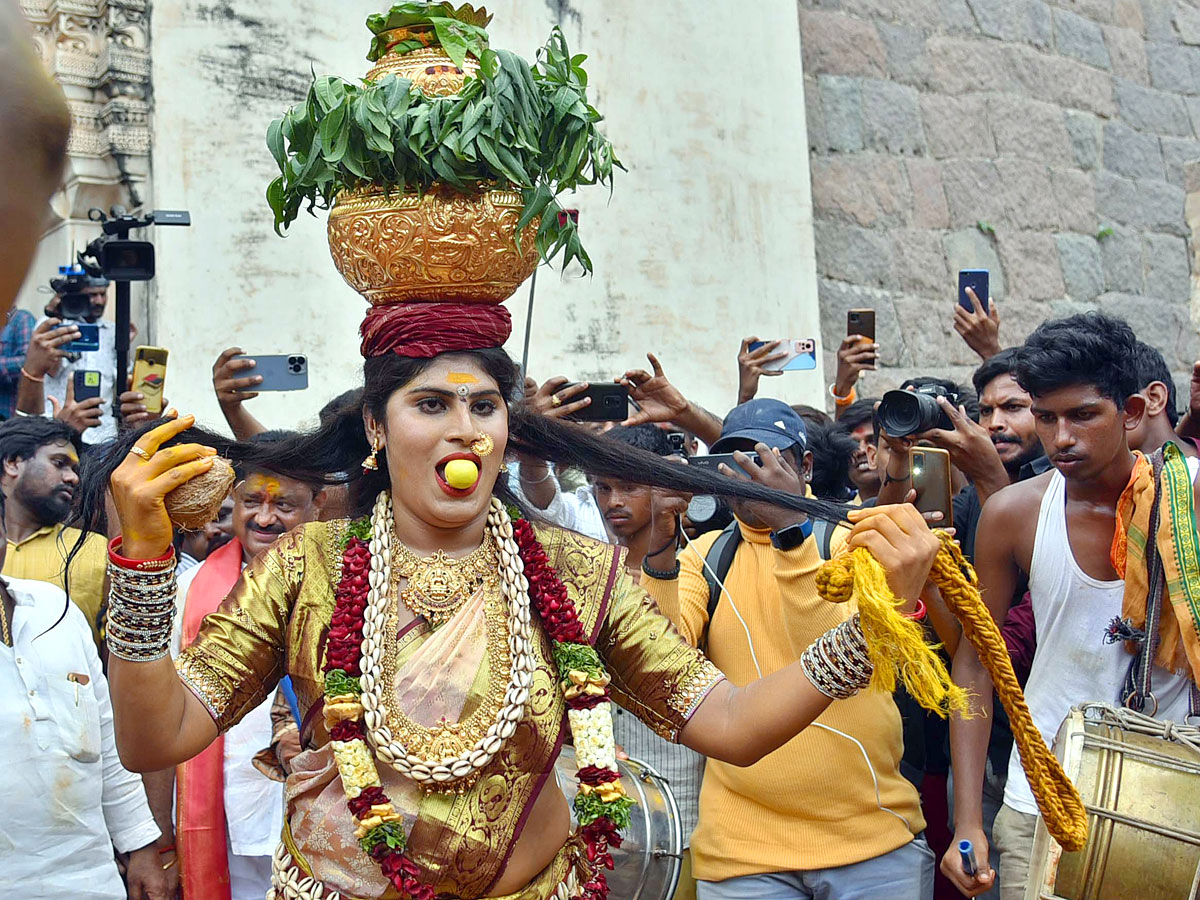 Bonalu Festival 2022 Celebrations At Golconda Fort - Sakshi13