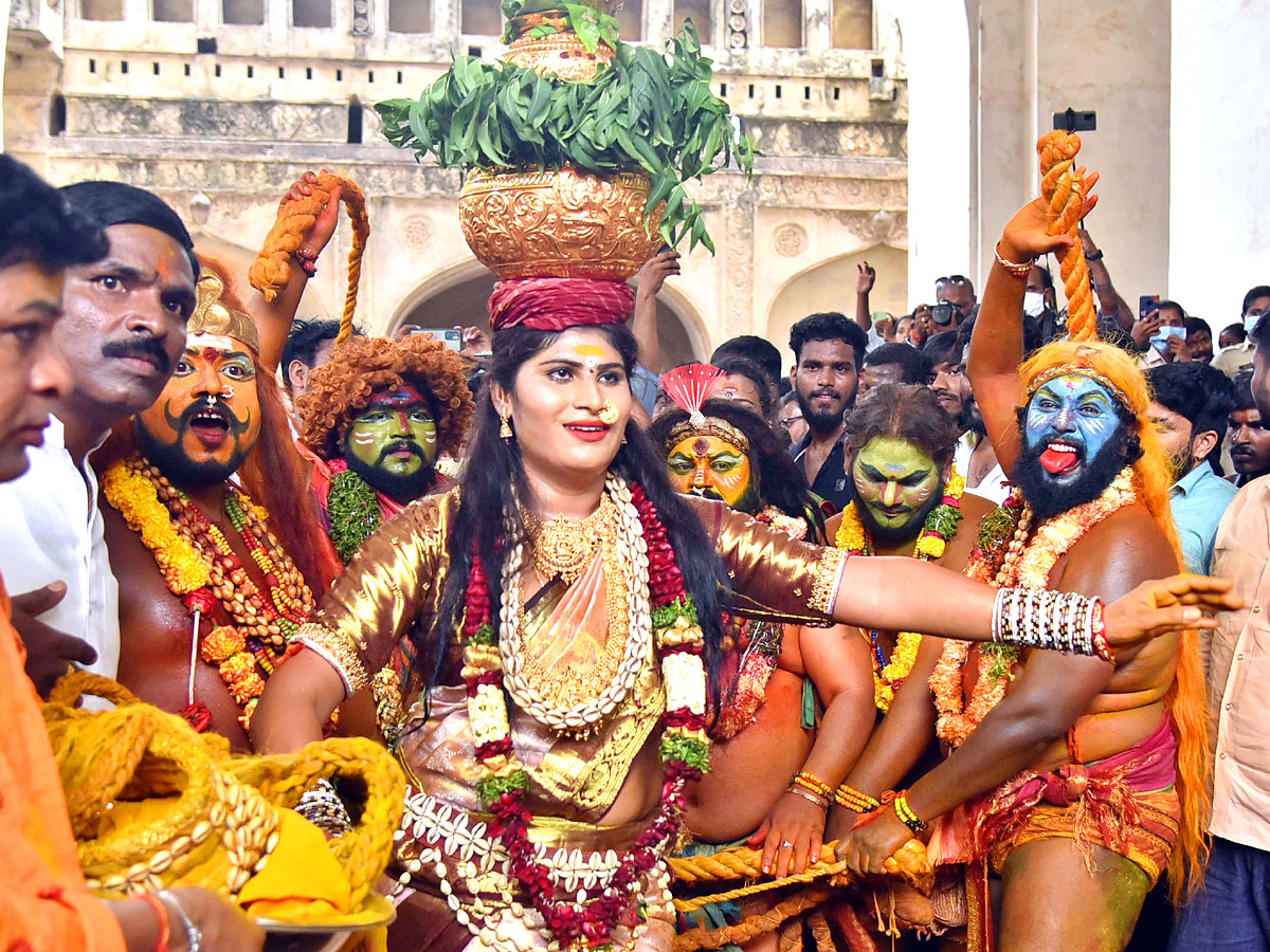 Bonalu Festival 2022 Celebrations At Golconda Fort - Sakshi2