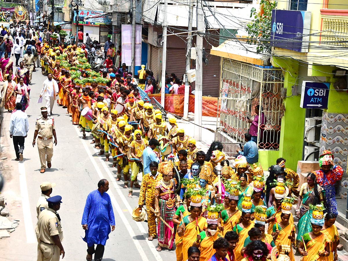 Bonalu Festival 2022 Celebrations At Golconda Fort - Sakshi21