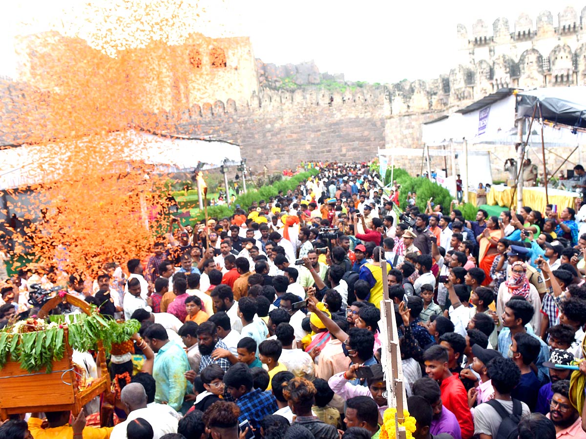 Bonalu Festival 2022 Celebrations At Golconda Fort - Sakshi26